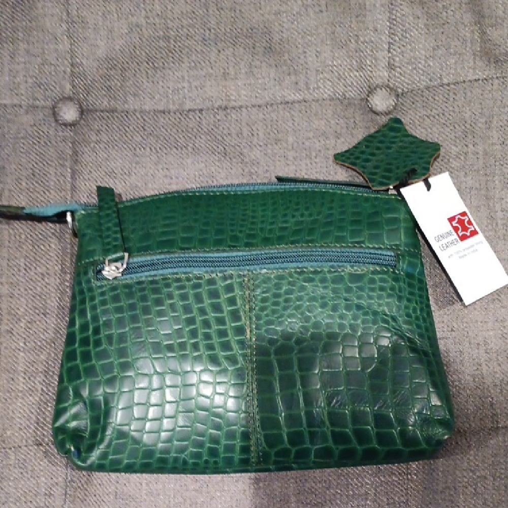 Green Crocodile-Embossed Genuine Leather Bag